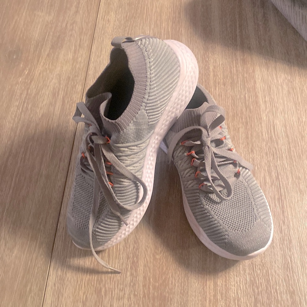 Cushionaire Shoes